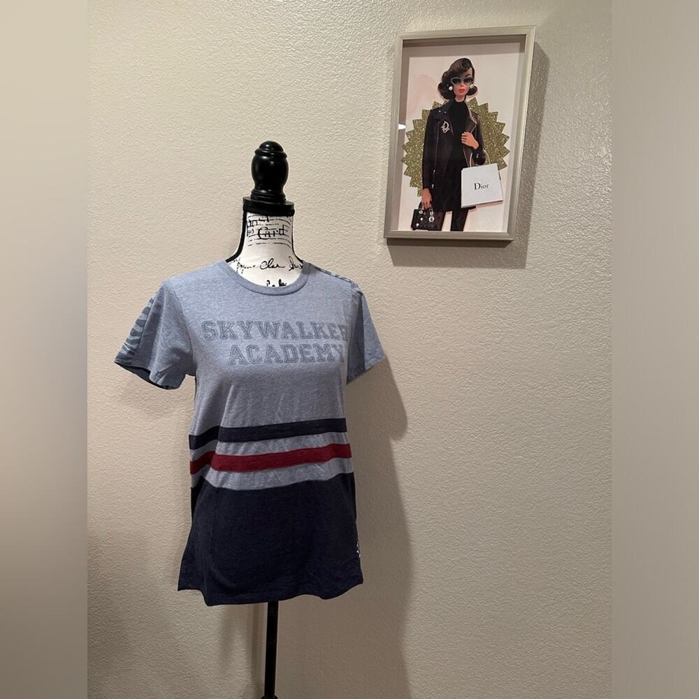 NWT Disney Parks Star Wars Her Universe Skywalker Academy Shirt S M